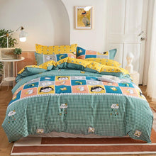 Load image into Gallery viewer, Softy Kids Bedding Set
